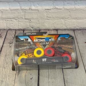 Monster Jam Northern Nightmare and Knightmare Monster Truck Set